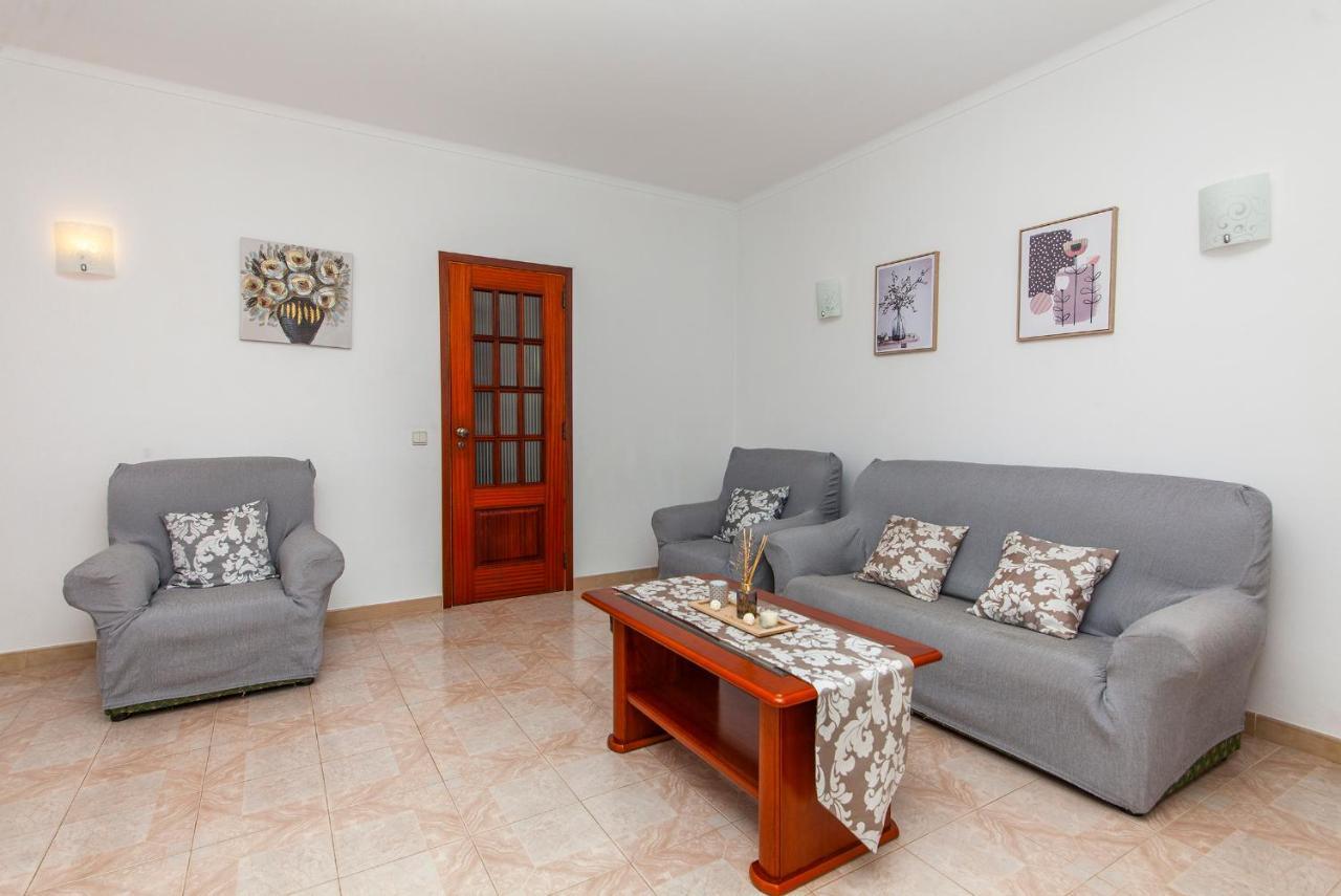 Holiday home D02 - Carrob Street House