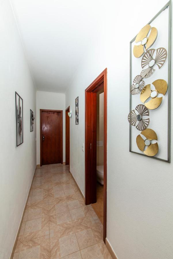 D02 - Carrob Street House *
